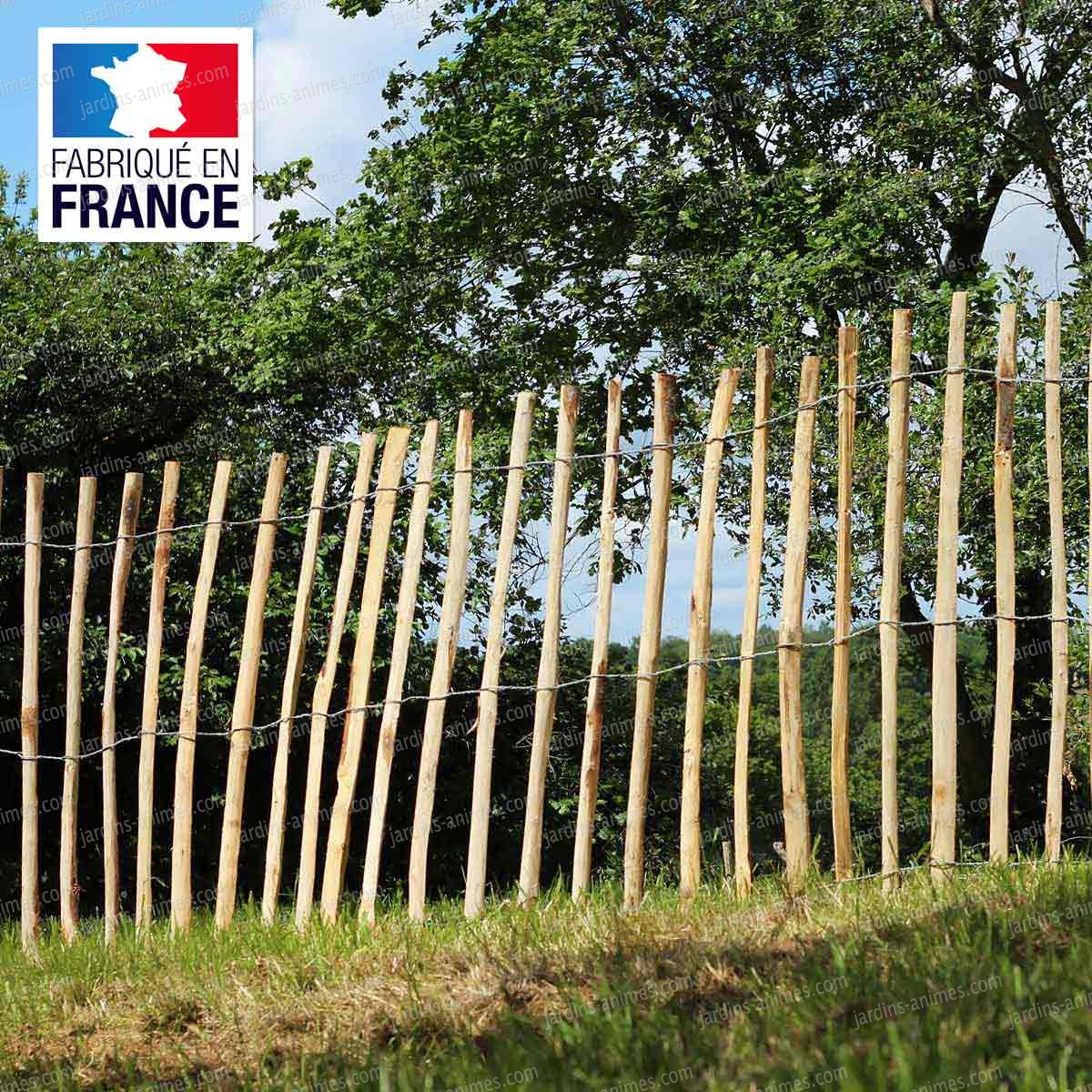 La ganivelle en bois de châtaigner : tout savoir sur cette clôture